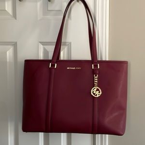 Michael Kors handbag/tote